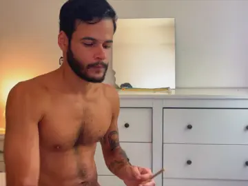 Cam4 Private Sex Chat of LCSCERQ