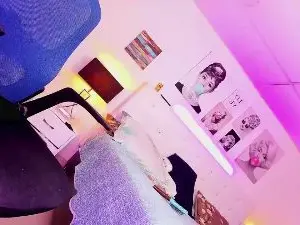 Cam4 Live Sex of little_soph_