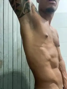 Cam4 Live Porn of Marginalbaiano