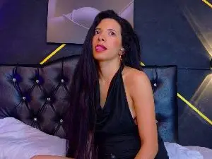 Cam4 Free Live Porn of amabel_zambrano