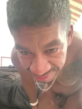 Cam4 Nude Webcam of gilsoarado