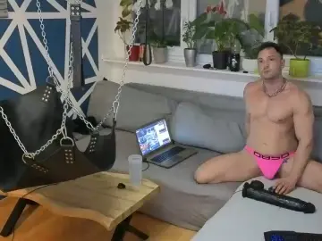 Cam4 Watch Live Sex Cams of twunkie