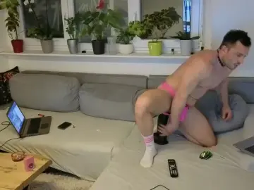 Cam4 Private Sex Chat of twunkie