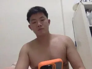 Cam4 Watch Live Sex Cams of Xiouweiwei