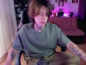Cam4 Free Live Porn of XIce_Boy