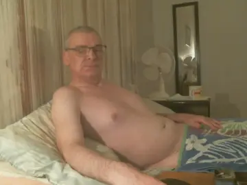 Cam4 Free Porn Cam of mrbean74