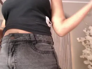 Cam4 Watch Live Sex Cams of Michellee_20