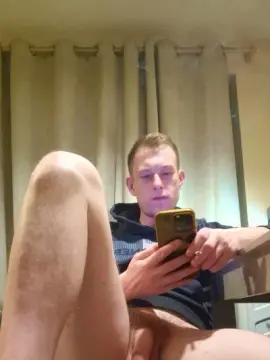 Cam4 Nude Webcam of Naughtyvirgin22