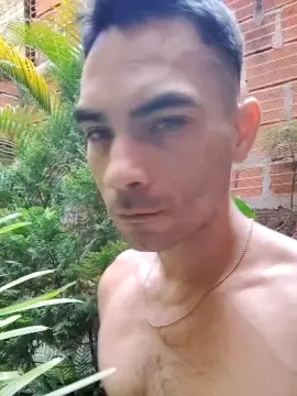 Cam4 Nude Webcam of Sexylatinogay