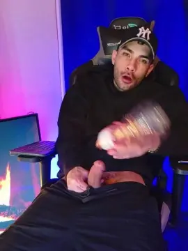 Cam4 Watch Live Sex Cams of Sexylatinogay