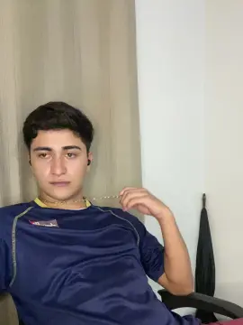 Cam4 Adult Video Chat of Tavinh067