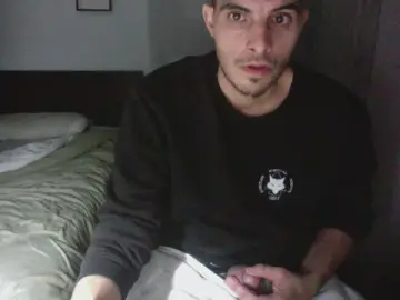 Cam4 Sex Cam of huguitto_hot