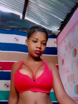 Cam4 Free Live Porn of Heritiana974