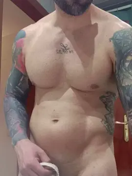 Cam4 Live Sex Cam of Manufuego87