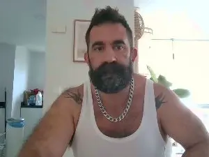 Cam4 Free Porn Cam of bigbonerbear