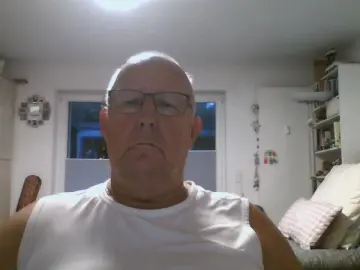 Cam4 Nude Webcam of klaus4457