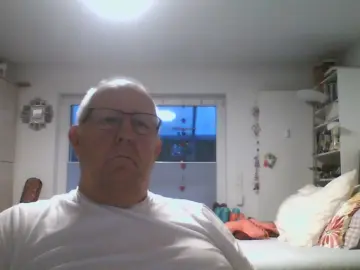 Cam4 Watch Live Sex Cams of klaus4457