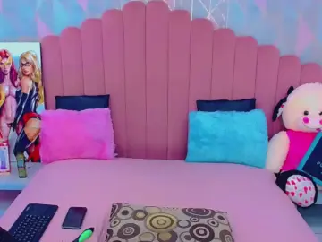 Cam4 Live Porn of ariadnaprinces