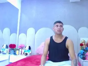 Cam4 Live Sex of partyduoboys