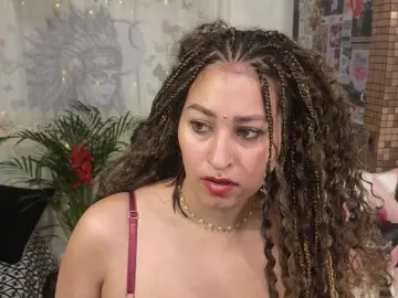 Cam4 Free Live Porn of sweet_explotion