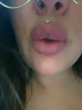 Cam4 Sex Chat of Isapekha