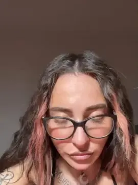 Cam4 Adult Webcam of Ladymoneymiss