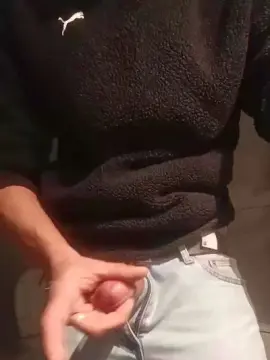 Cam4 Live Porn of italiawolf