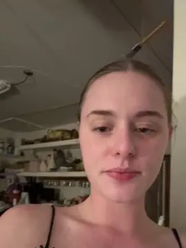 Cam4 Free Live Porn of S1uttygirl