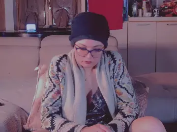 Cam4 Free Live Porn of maya1212