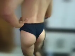 Cam4 Live Sex Cam of boycum3