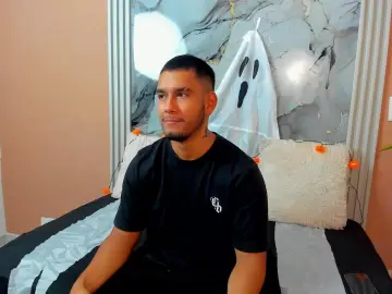 Cam4 Free Live Porn of ander_montoya