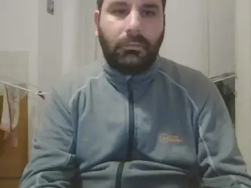 Cam4 Live Porn of ezio87