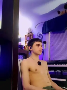 Cam4 Live Porn of JacksonLomax