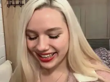 Cam4 Best live sex cam show of PLUSHIE_EYES