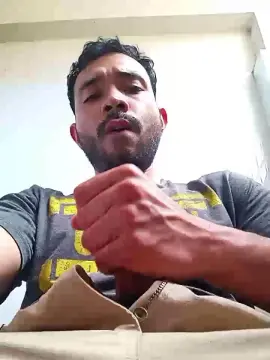 Cam4 Live Sex Cam of Luisfer98