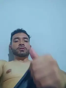 Cam4 Nude Webcam of Luisfer98