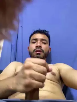 Cam4 Live Porn of Luisfer98