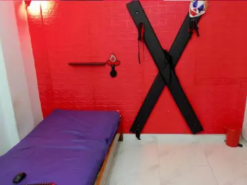 Cam4 Private Sex Chat of bdsmforever18