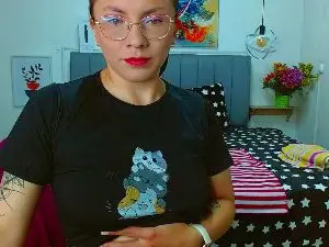 Cam4 Watch Live Sex Cams of kharlamorrys_