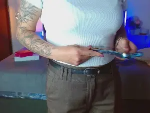 Cam4 Free Porn Cam of kharlamorrys_