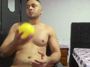 Cam4 Live Sex Cam of Ryan_xc