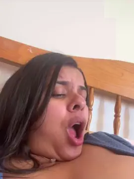 Cam4 Live Porn of Antonellaes