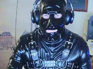 Cam4 Nude Webcam of RubberGimpDrone