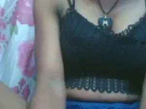 Cam4 Free Live Porn of lydialarin