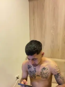 Cam4 Private Sex Chat of Demoniiiooojoa5