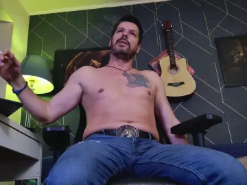 Cam4 Free Live Porn of MrSunday