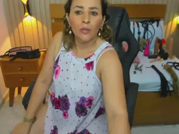 Cam4 Free Live Porn of luciana_balest