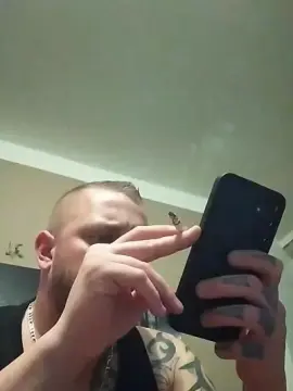 Cam4 Sex Cam of HAMC81CHIEMSEE