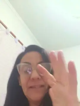 Cam4 Free Porn Cam of Milfchic