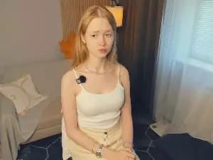Cam4 Best live sex cam show of NikitaLorincz